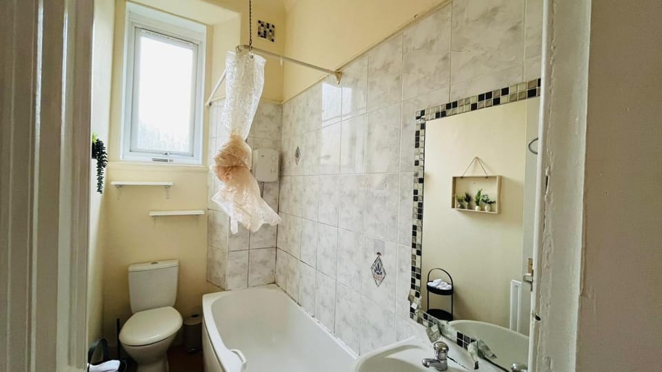 Stylish Easter Road Flat Apartment in Edinburgh