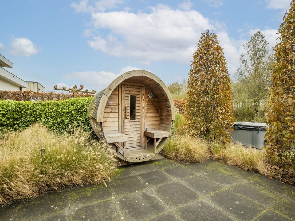 Harderwold Villa - 209 | Jacuzzi & Sauna House in Biddinghuizen
