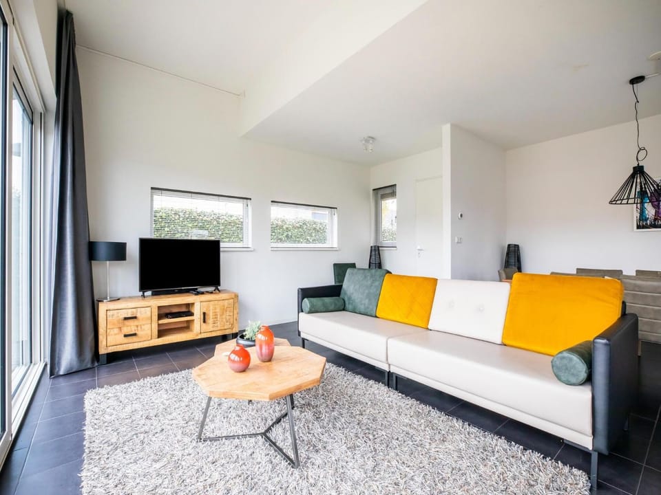 Harderwold Villa - 234 | Jacuzzi & Sauna House in Biddinghuizen