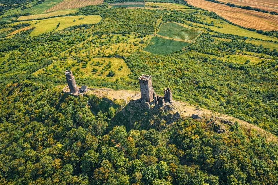 Nearby landmark, Natural landscape, Bird's eye view