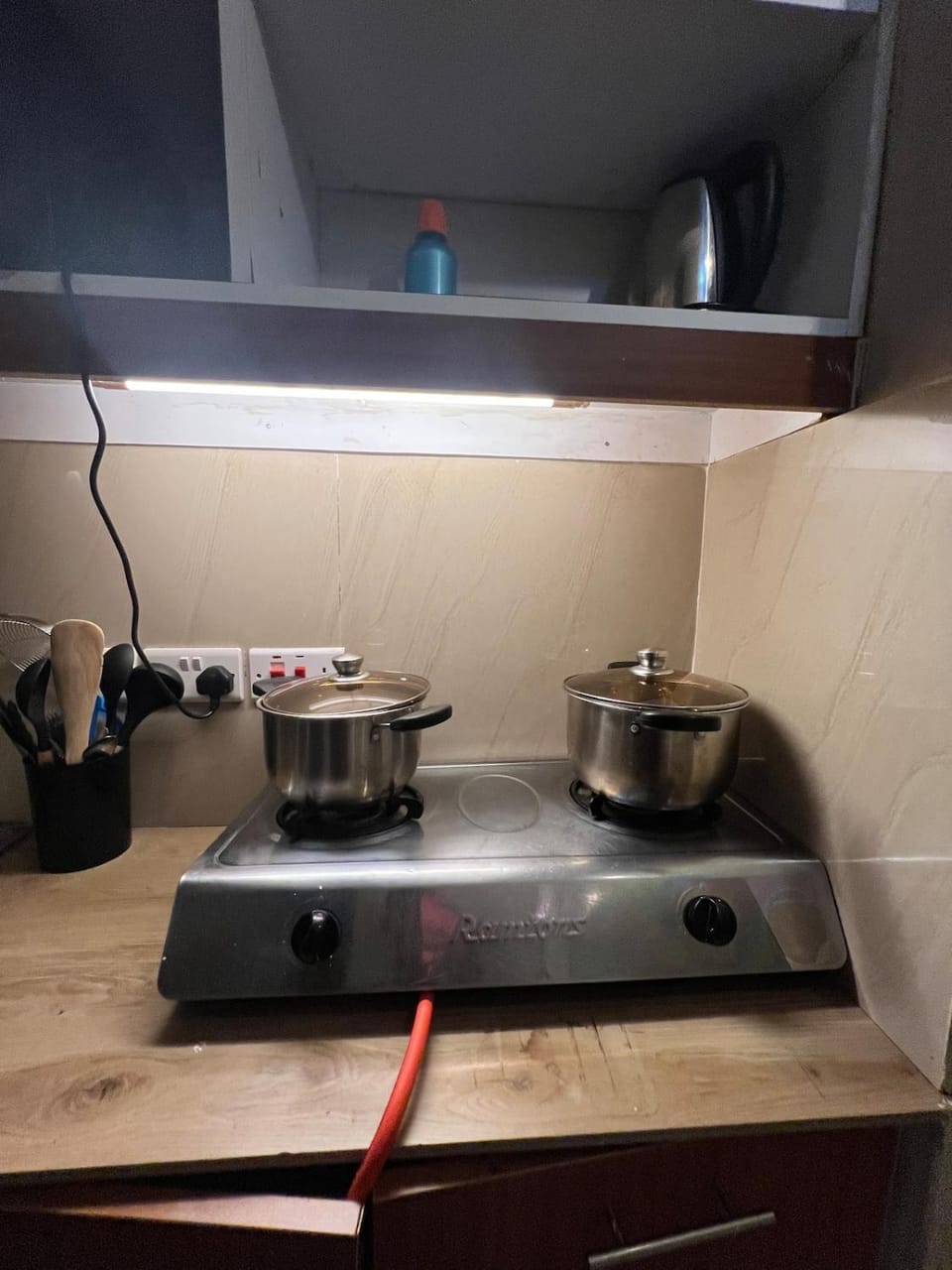 Bnb Guru coral bells cozy studio Kiambu road Apartment in Nairobi
