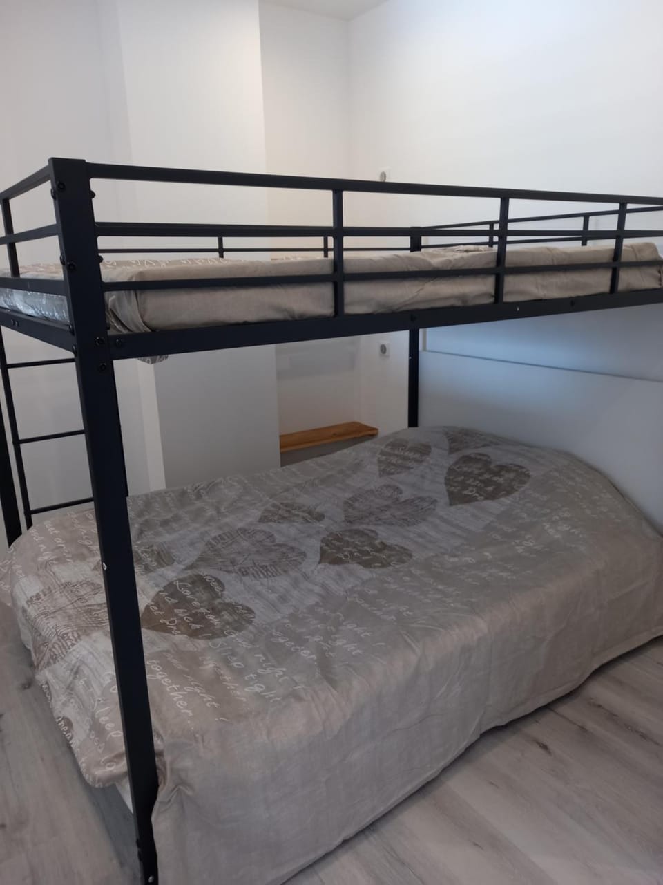 Chez Sophie, au calme, climatisé, proche d'Aix-les-bains Apartment in Haute-Savoie