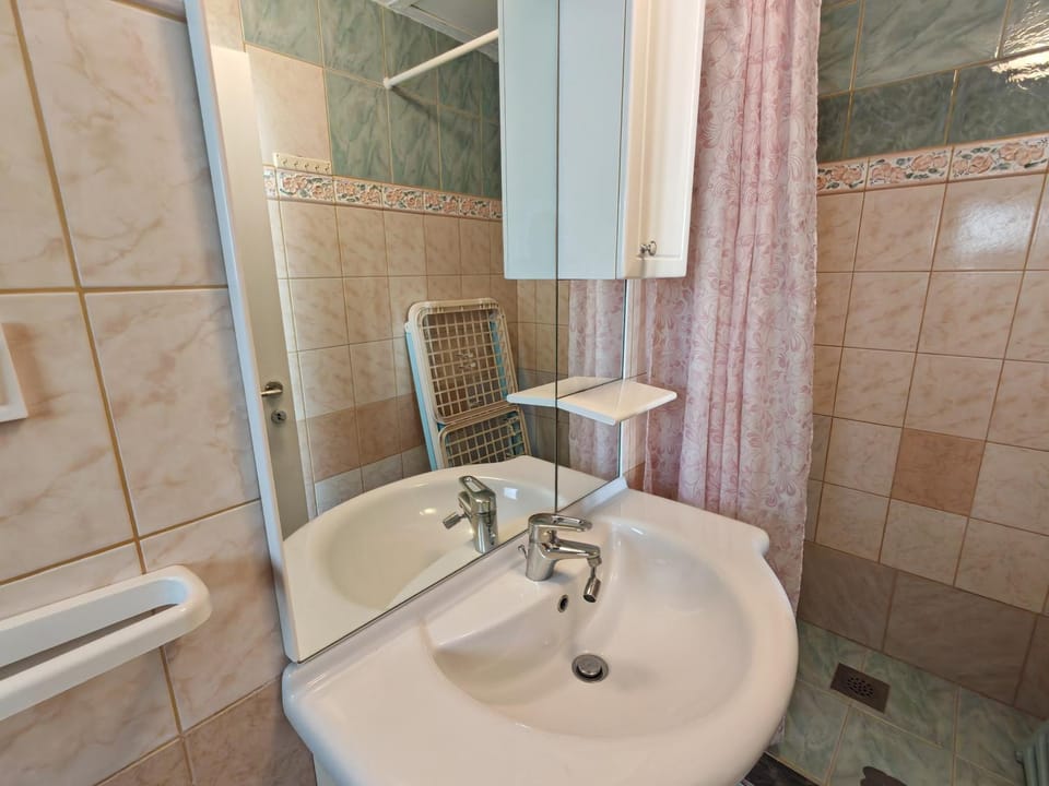 Hana room Apartment in Premantura