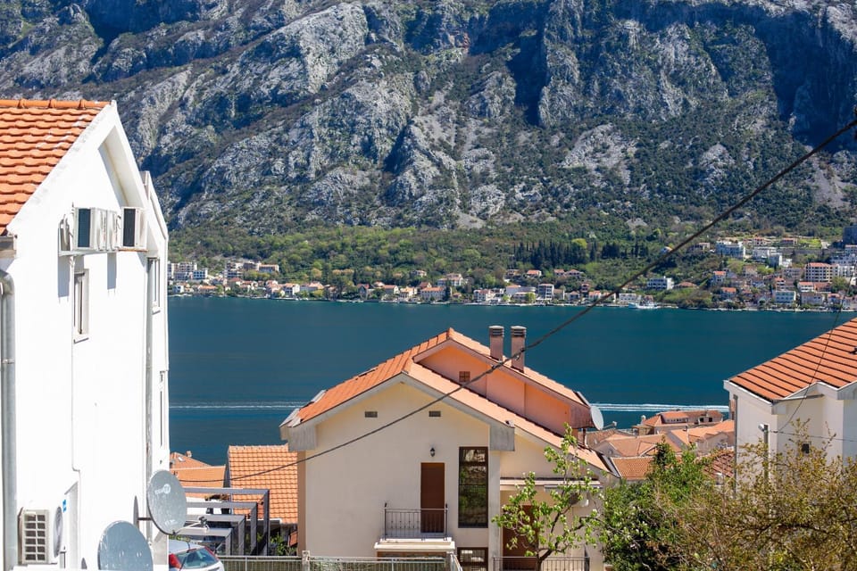 Nina Apartments Prcanj Apartment in Kotor Municipality