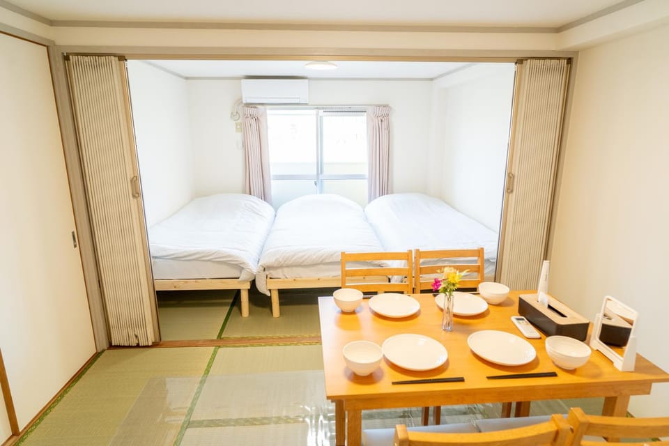 Bed, Living room, Photo of the whole room, Dining area, Bedroom