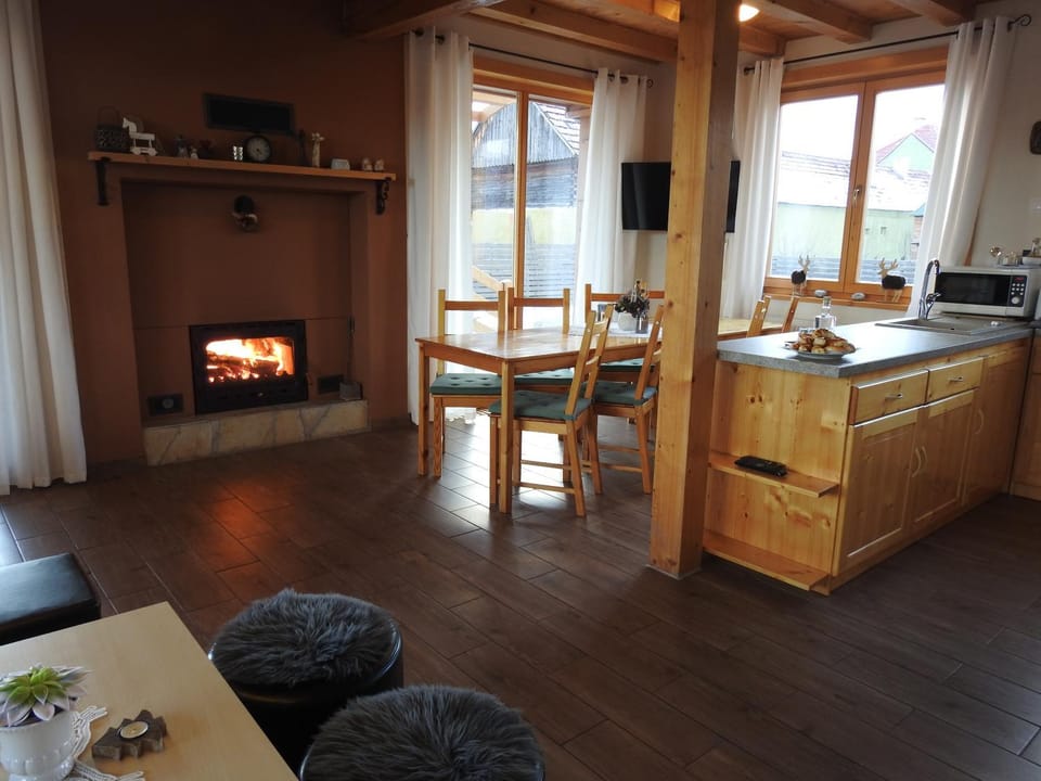 Pensiunea Szeptember Bed and Breakfast in Romania
