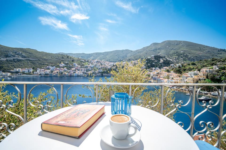 Nearby landmark, Spring, Day, Natural landscape, View (from property/room), Balcony/Terrace, Dining area, Lake view, Mountain view, River view, Sea view