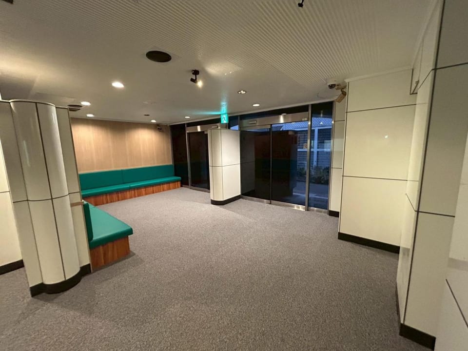 8套衛浴 8間套房 JR地鐵徒步2分 Donki唐吉訶德 徒步1分 直達新宿 秋葉原 東京 有電梯 機場直達 新8 Apartment in Japan