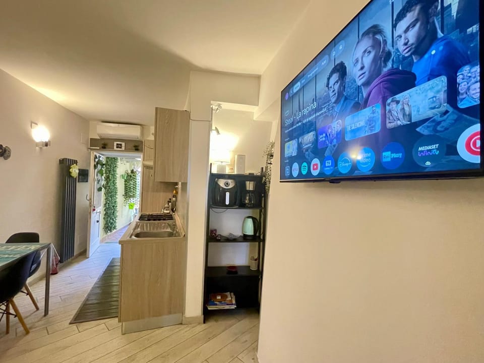 TV and multimedia, Living room