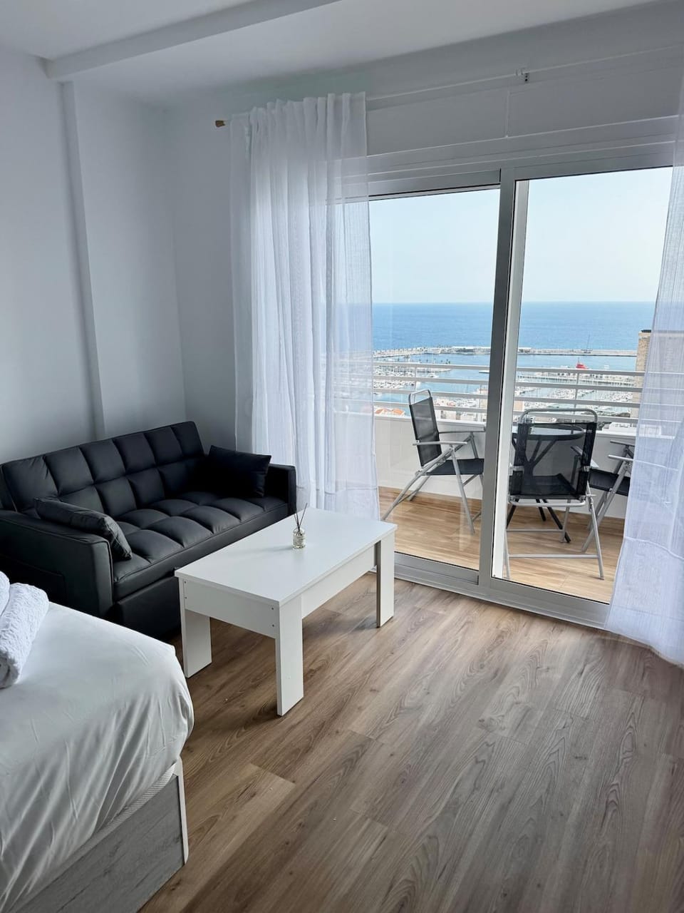 Downtown apartment with the best ocean views Apartment in Alicante