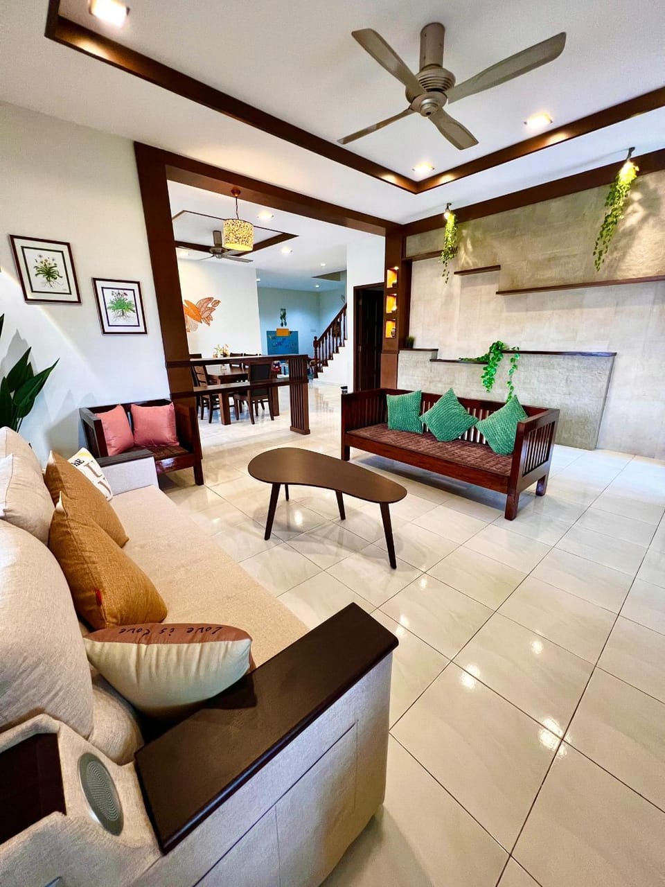 Living room, Diving
