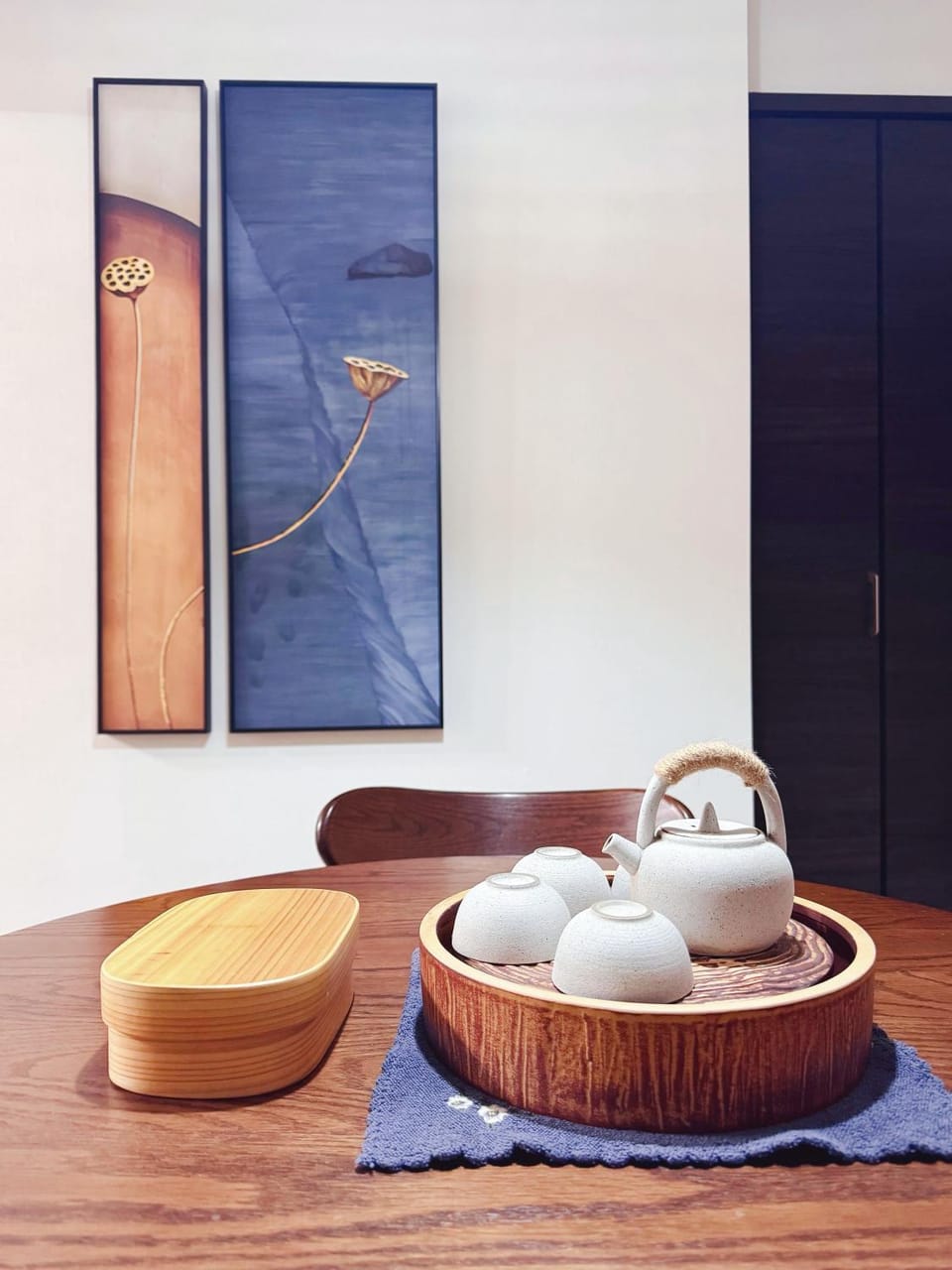 Coffee/tea facilities, Decorative detail, Dining area