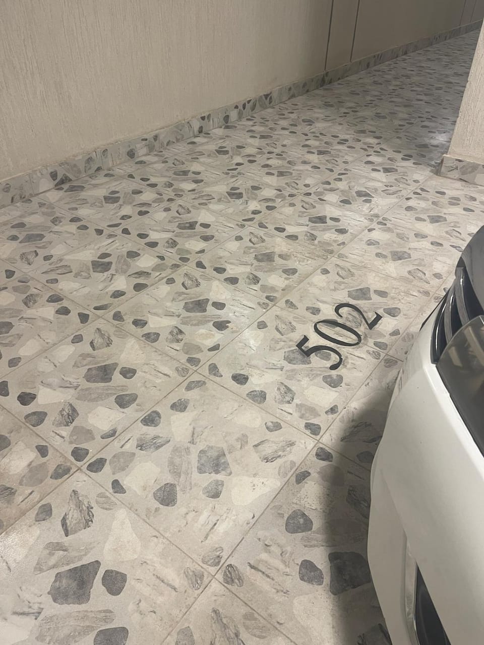 Two-bedroom hotel apartment and a hall close to the campus and services Apartment in Medina