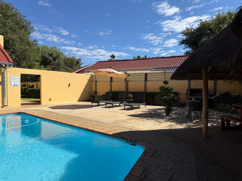 Golf View Guest House Bed and Breakfast in North West, South Africa