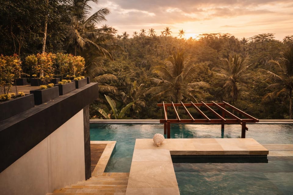 Day, Natural landscape, Garden, Garden, Balcony/Terrace, Garden view, Pool view, Swimming pool, Sunrise, Inner courtyard view