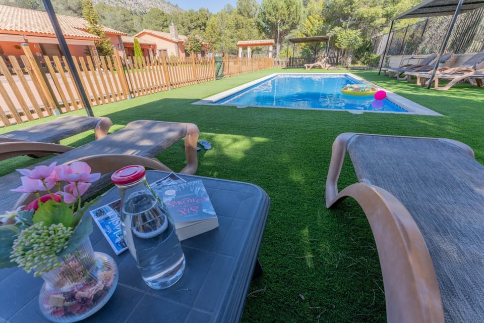 Pool view, Swimming pool