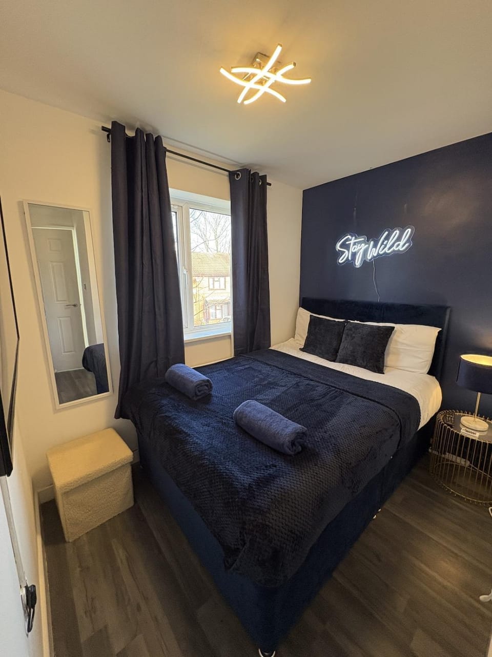 Blueberry Bliss - Free Parking - Free Wifi Apartment in Coventry