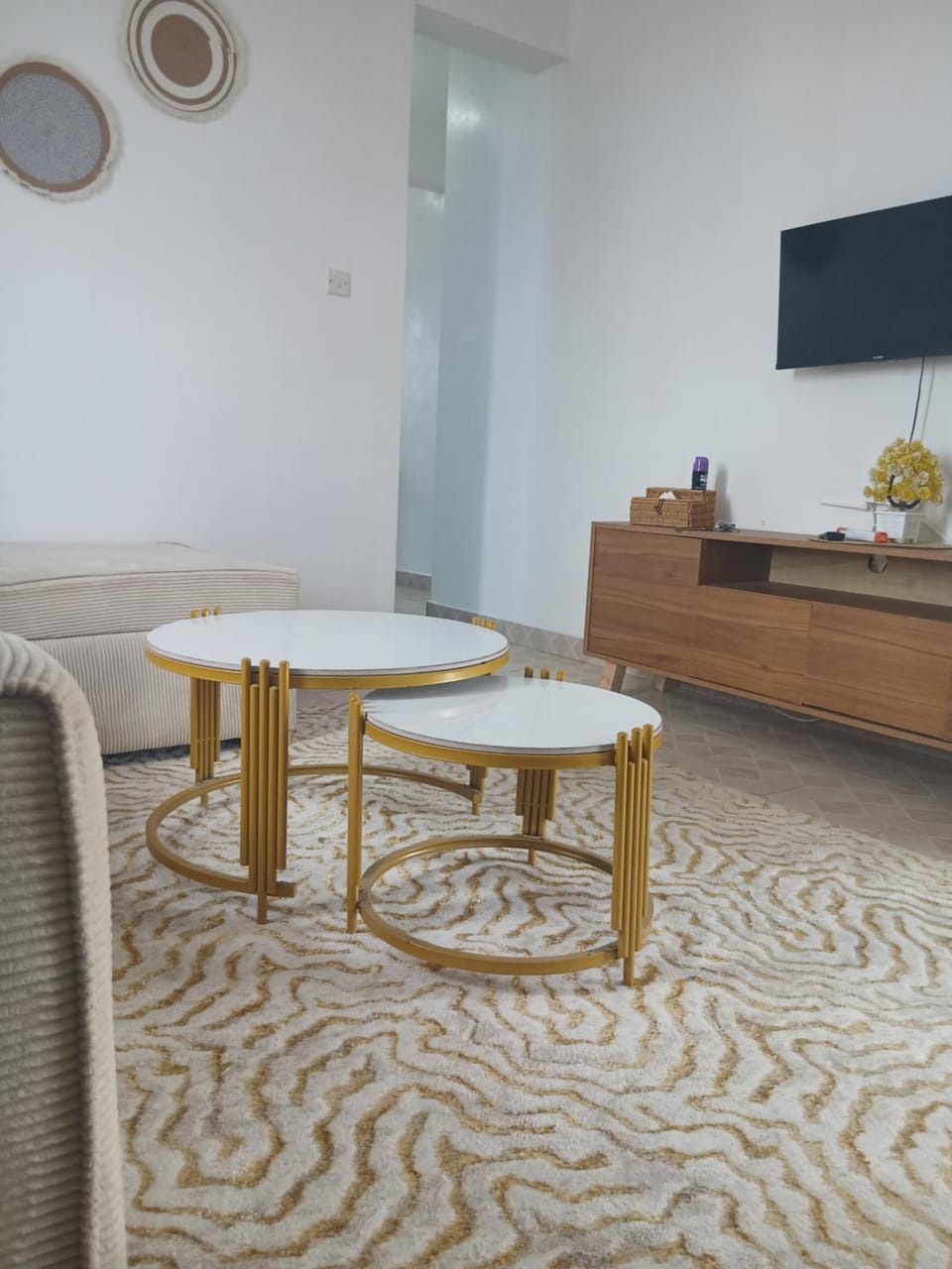 TV and multimedia, Living room, Dining area