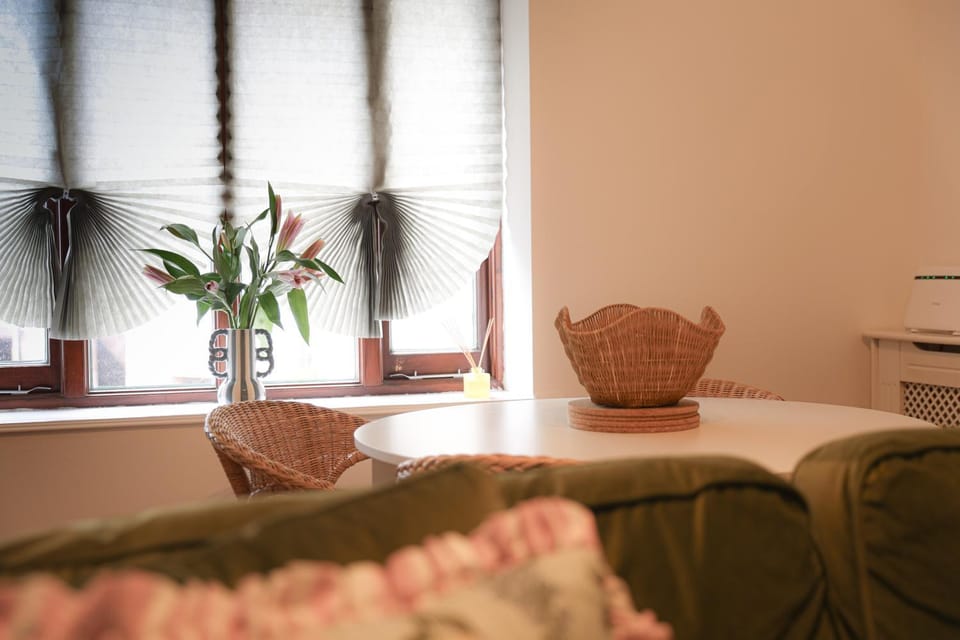 Lymington- Hidden Courtyard Retreat in Central Lymington Apartment in Lymington