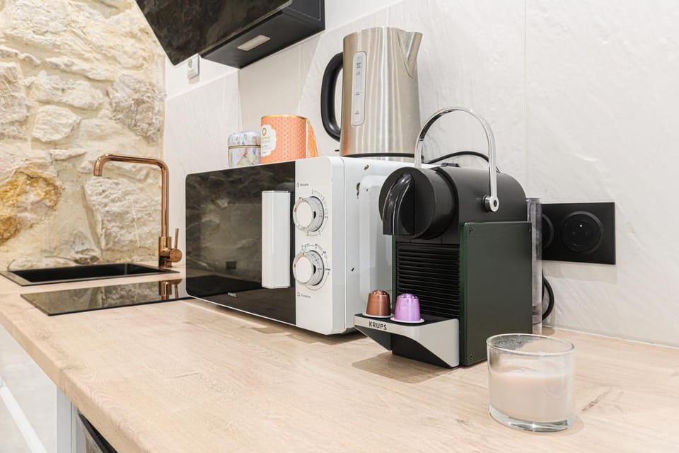 Coffee/tea facilities, Kitchen or kitchenette