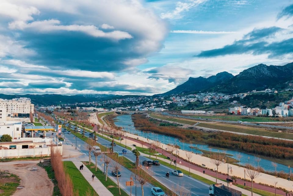 Medina 5 min Mountain & River View, Private Parking Apartment in Tangier-Tétouan-Al Hoceima