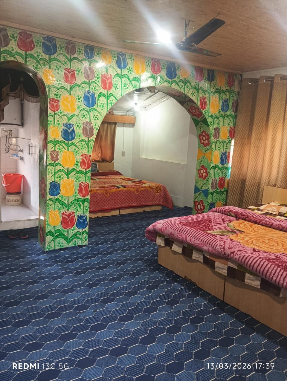 New shalimar dal view Hotel in India