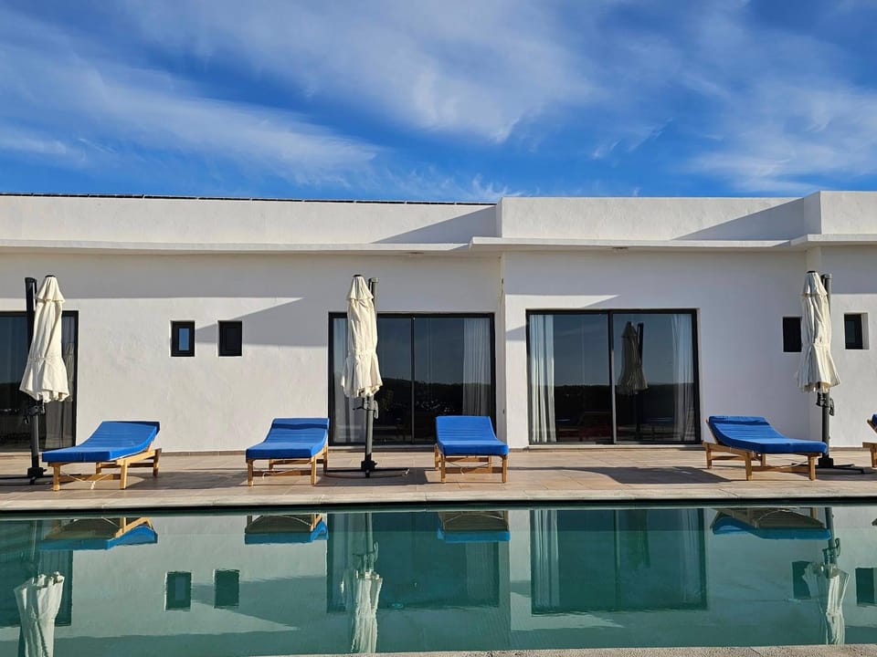 Pool view, Swimming pool