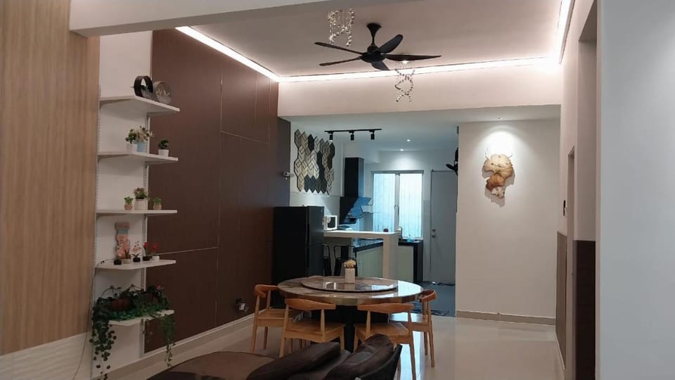 Bayu Lagenda Guesthouse House in Selangor, Malaysia