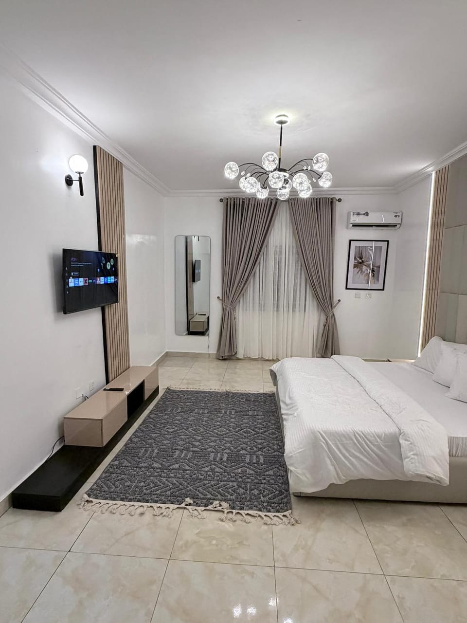 1 Bedroom with Snooker- Wuye City Center Apartment in Abuja