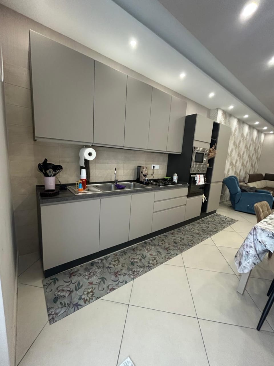 Kitchen or kitchenette, kitchen