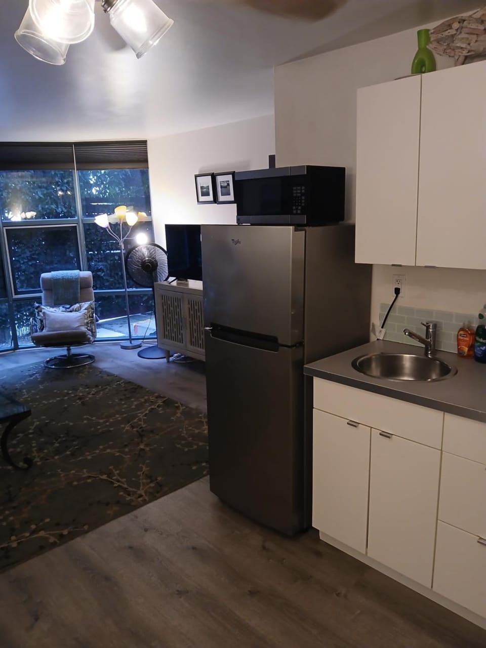 Relax by the Beach & stunning oceandeck Apartment in Venice Beach