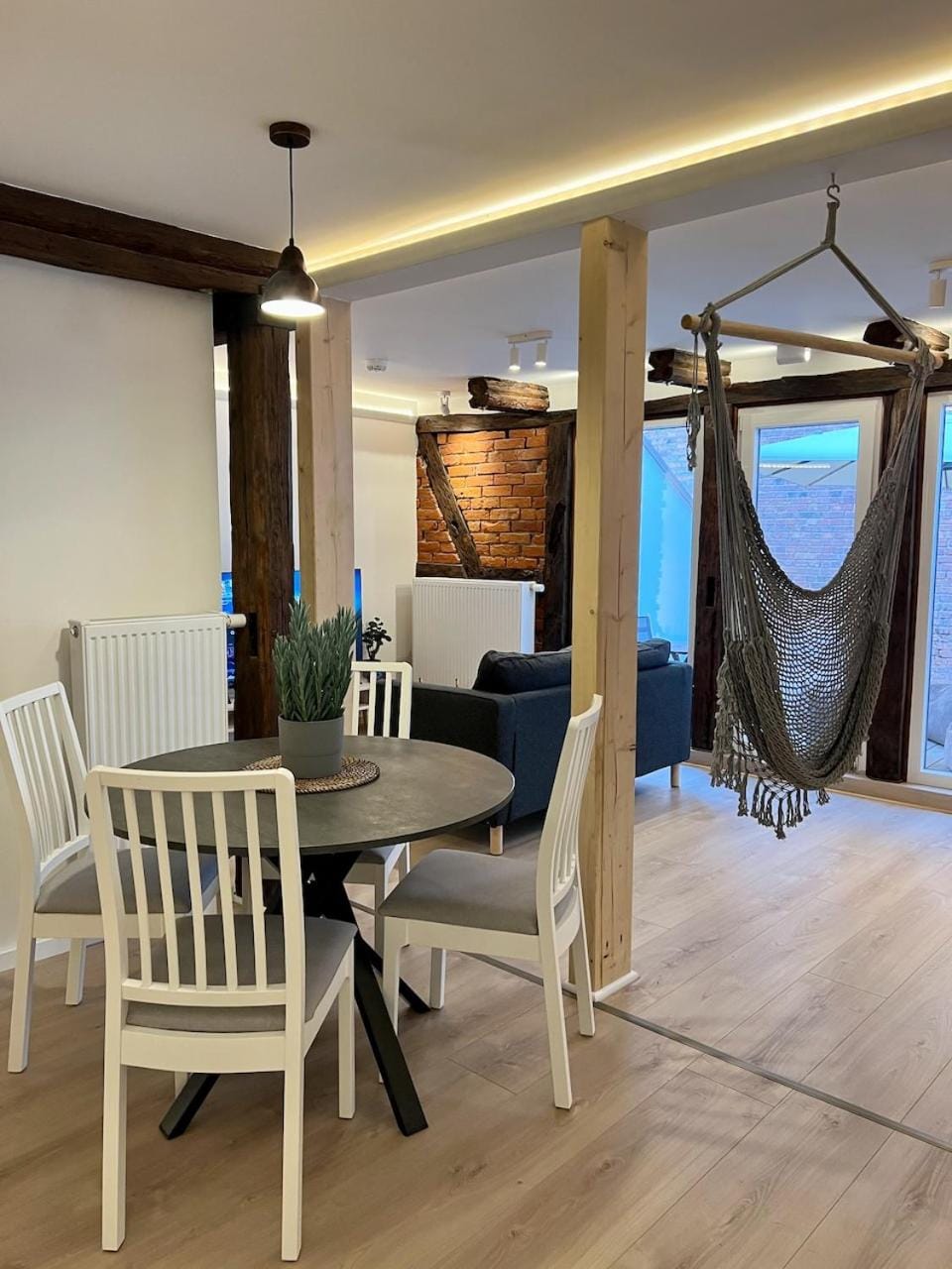 Living room, Seating area, Dining area
