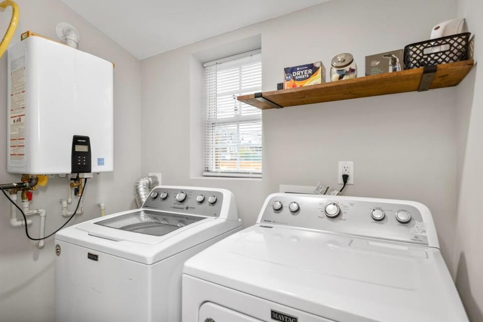 laundry, washing machine, dryer