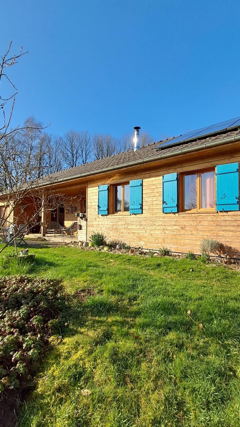 le grand chalet Chalet in Nouvelle-Aquitaine