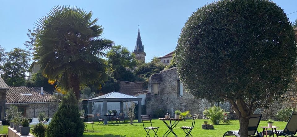 Le Charles IX Apartment in Auvergne-Rhône-Alpes