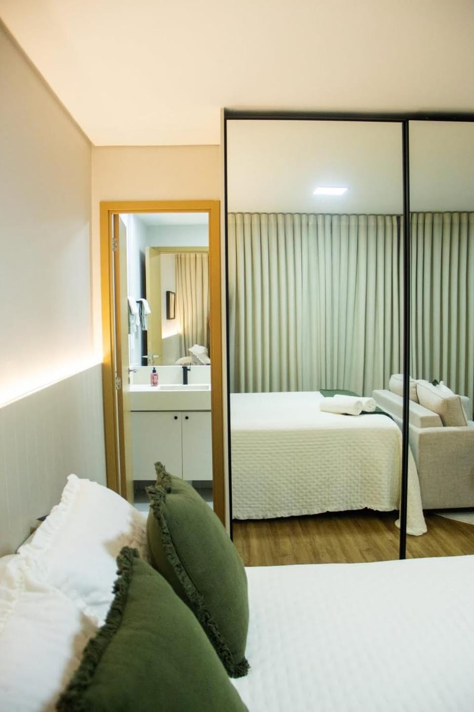 Bed, Bathroom, Bedroom