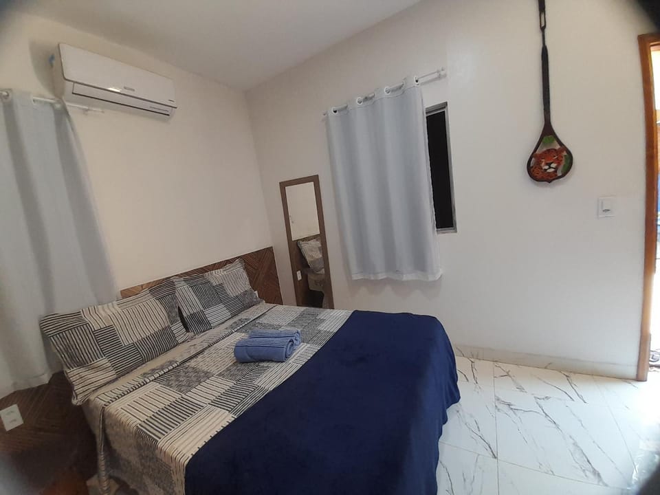Bed, Photo of the whole room, Bedroom, towels, air conditioner