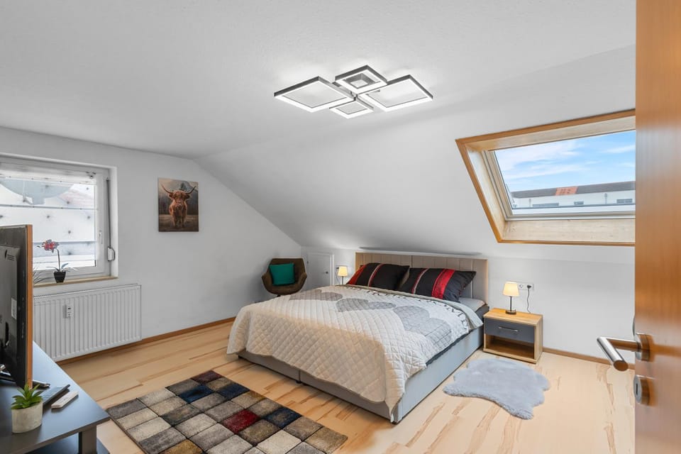 Bed, Bedroom