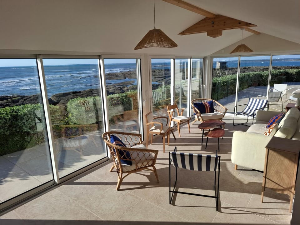 Natural landscape, View (from property/room), Living room, Sea view