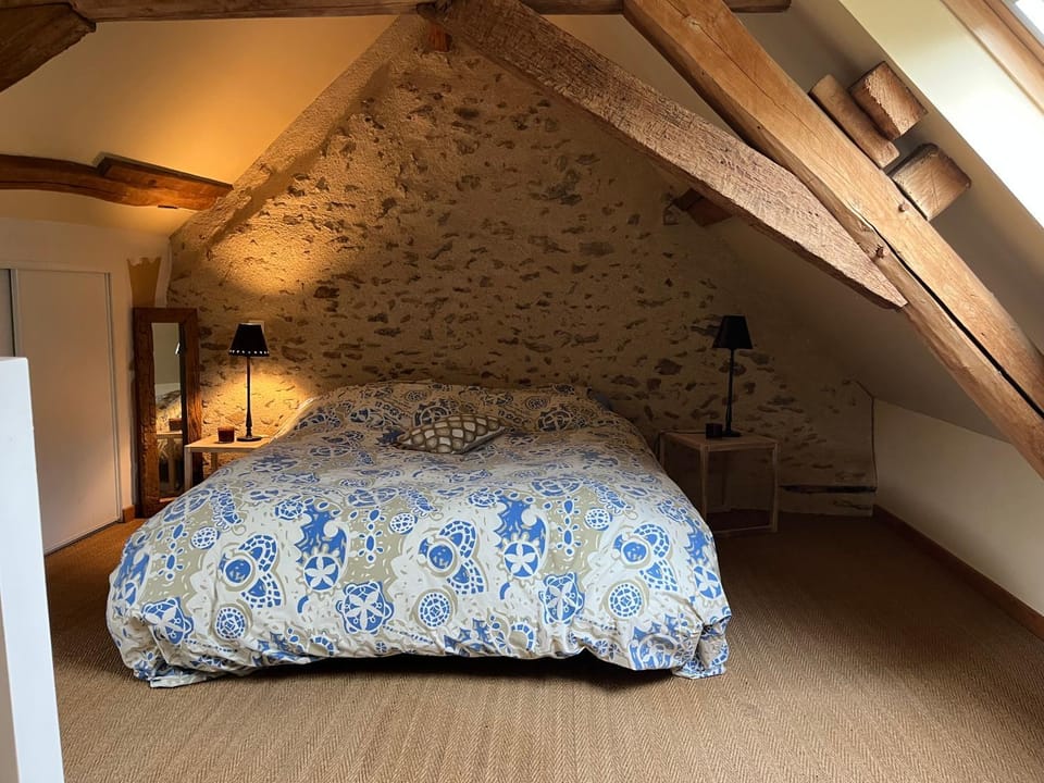 la fouasserie 1 grand lit parental et 1 clic clac 140 1 a 4 personnes Bed and Breakfast in Centre-Val de Loire