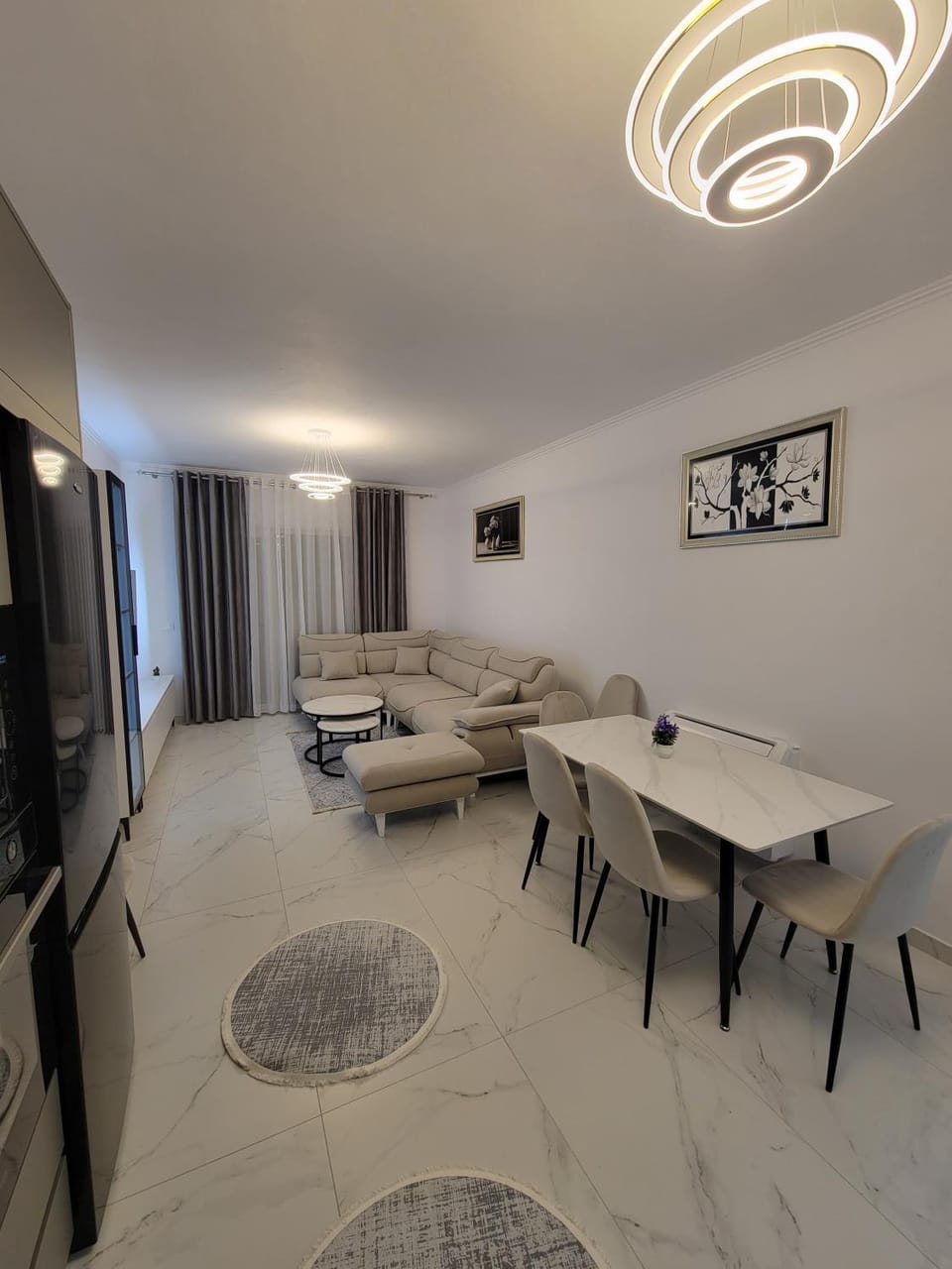 Lux apartment Apartment in Tirana County, Albania