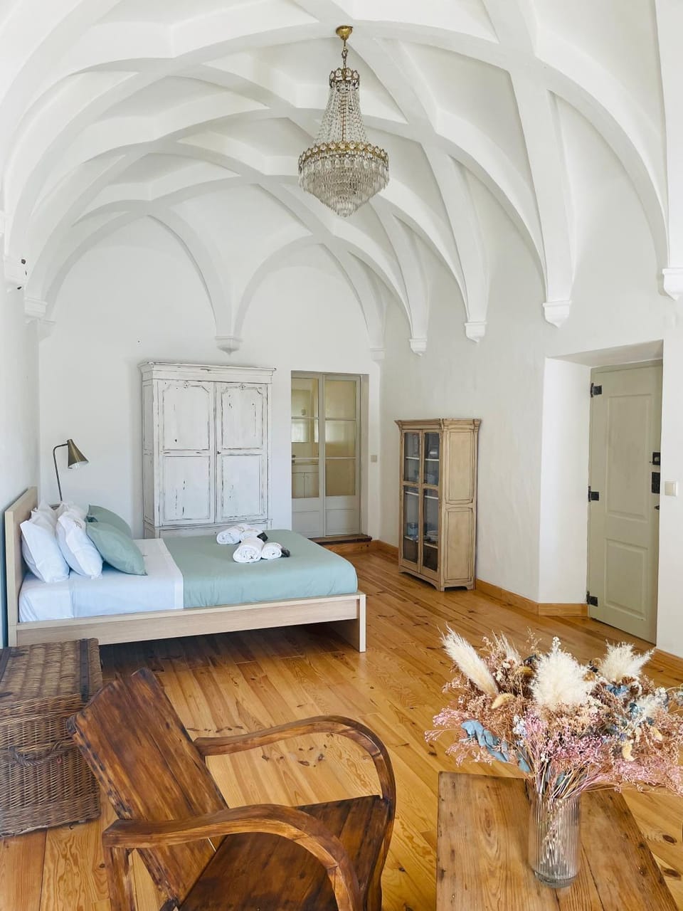 Cosmogama House Bed and Breakfast in Evora