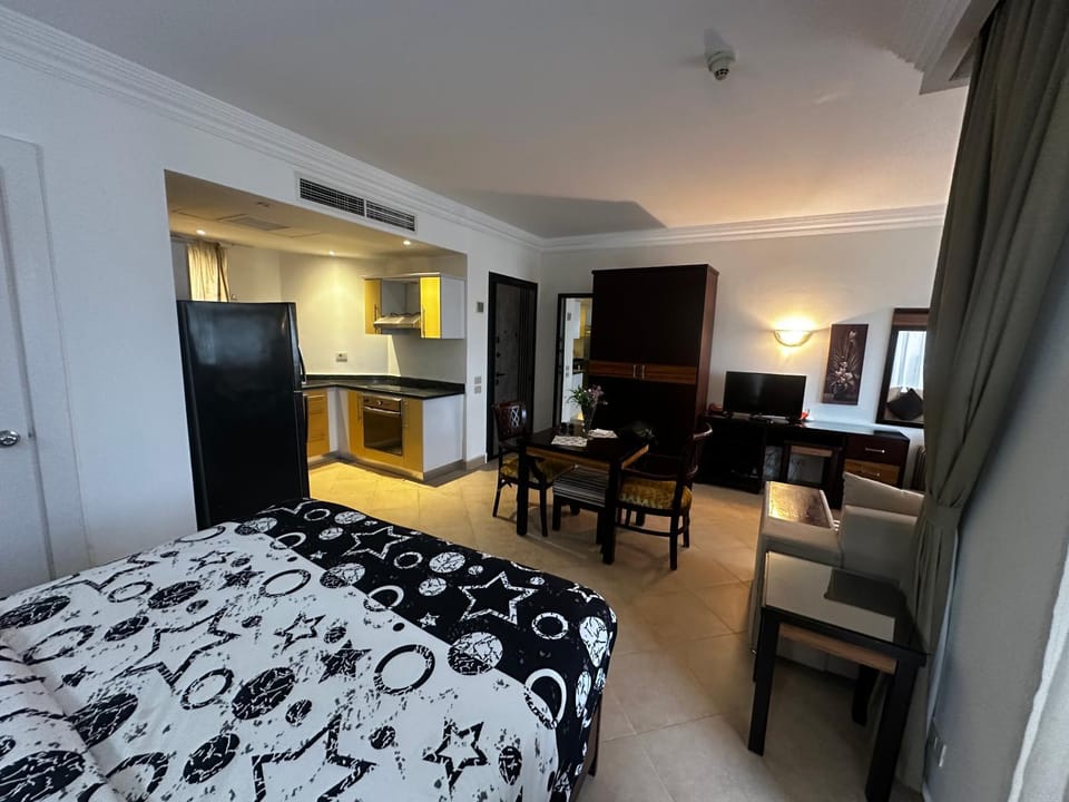 Sunny and worm apartment in Sahl hashesh Hurghada Apartment in Hurghada
