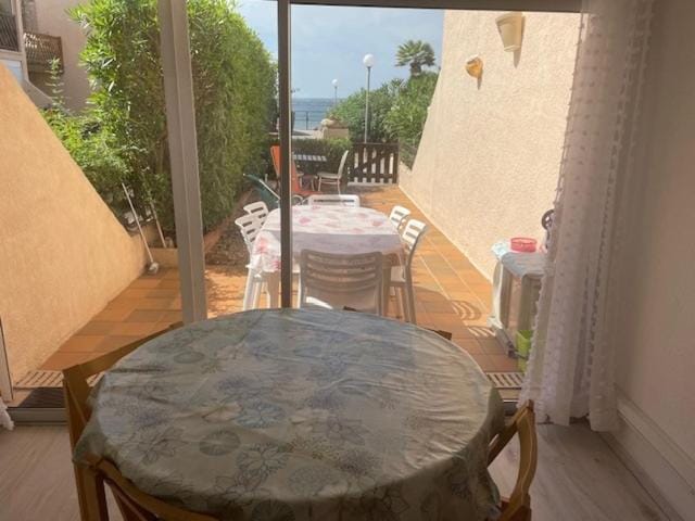 Les Terres Marines Apartment in Occitanie