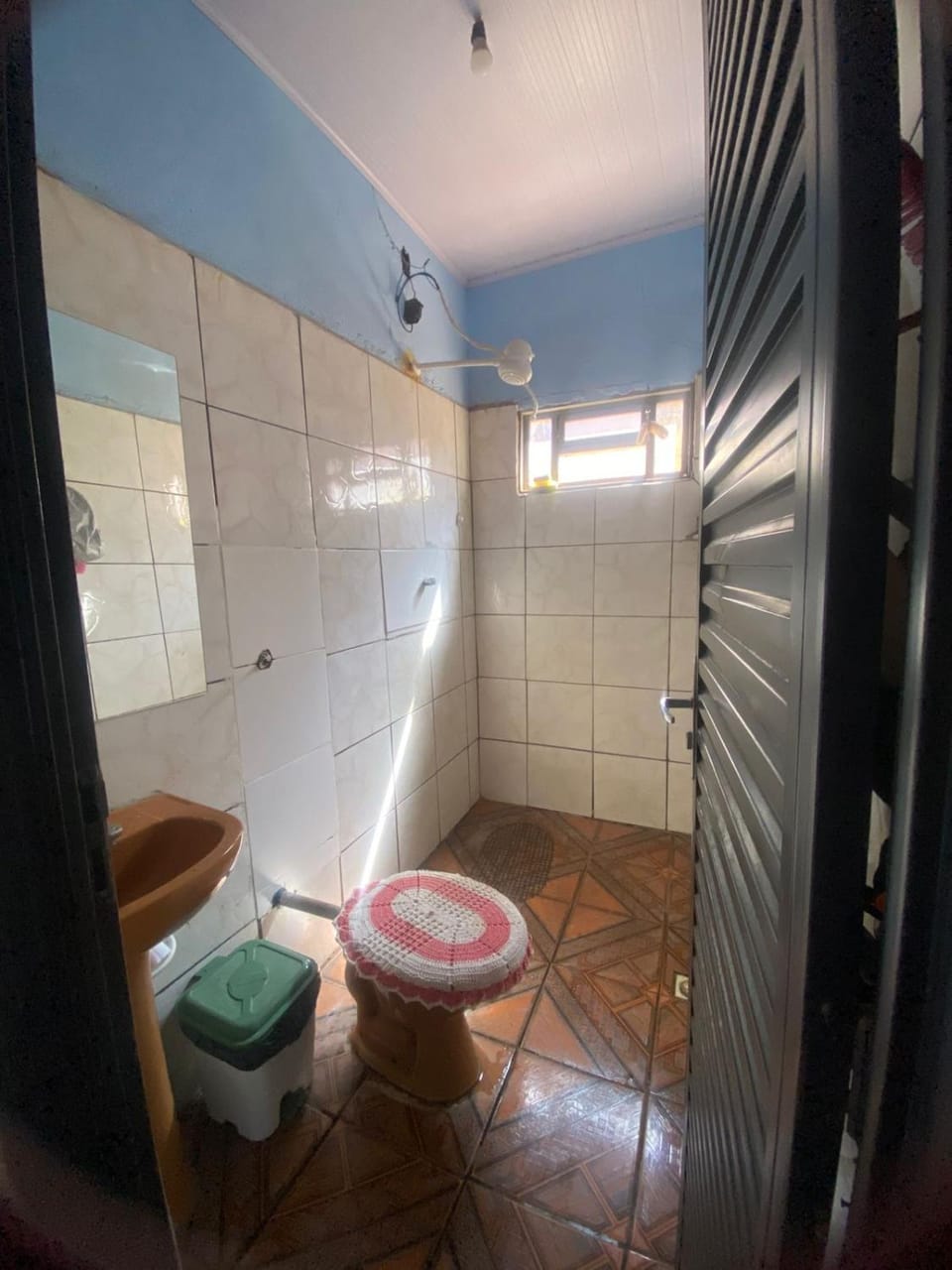 Residencial Rua Cascata House in Goiania