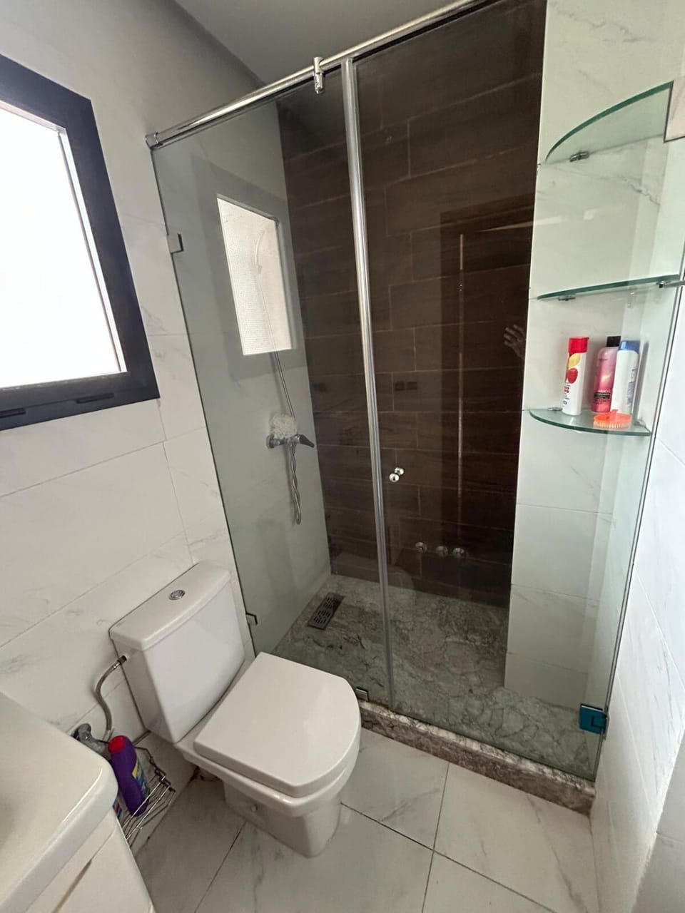 Villa 4 niveaux avec piscine - plage à 5min Villa in Casablanca-Settat