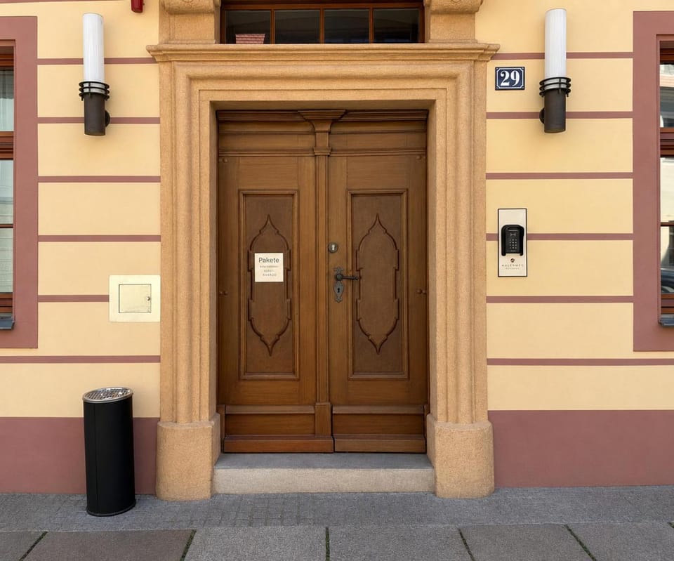 Property building, Facade/entrance, Street view