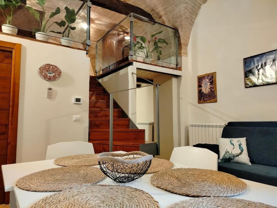 Domus Amore Francesco and Carlo Assisi Center Apartment in Assisi