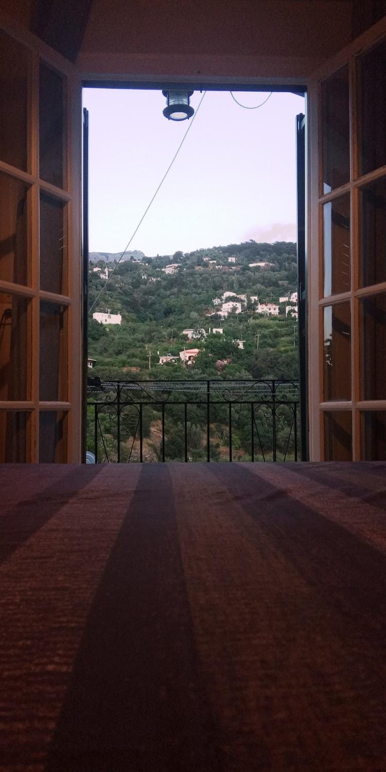 View (from property/room), Bedroom, City view, Mountain view, heating, air conditioner