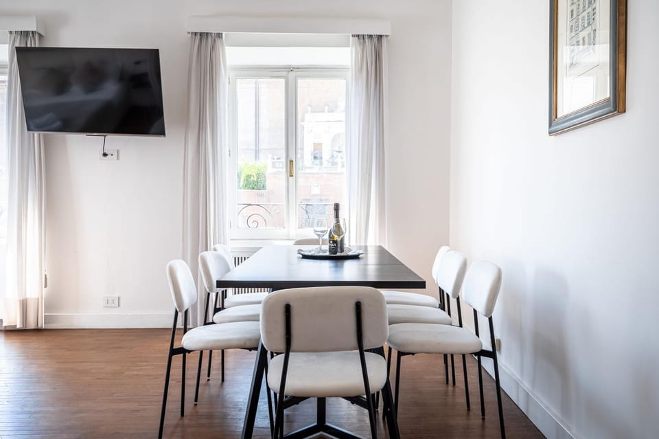 Domus Risorgimento Vatican View Apartment in Rome